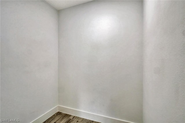 1084 Lake Shore Ct, Naples, FL 34103 - photo 28