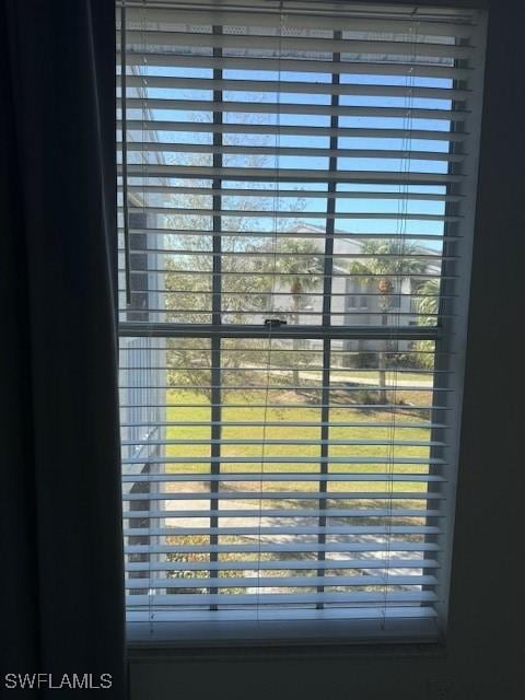 124 Santa Clara Dr, Naples, FL 34104 - photo 15