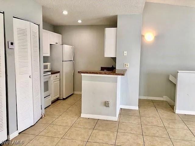 124 Santa Clara Dr, Naples, FL 34104 - photo 6