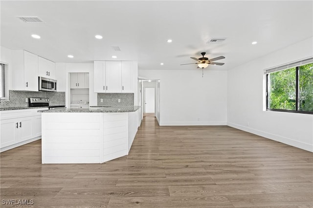 3433 Hibiscus Ave, Naples, FL 34104 - photo 9