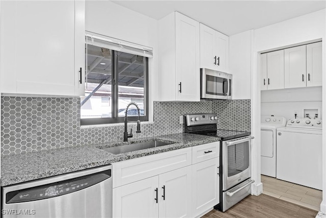 3433 Hibiscus Ave, Naples, FL 34104 - photo 22