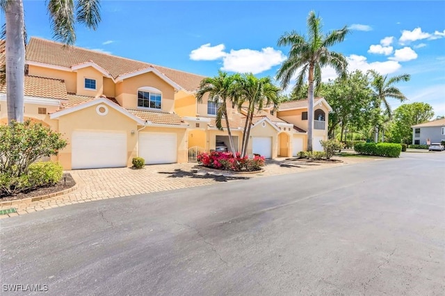 28600 Carriage Home Dr Unit 202, Bonita Springs, FL 34134 - photo 4