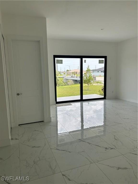 2 NE 9th St, Cape Coral, FL 33909 - photo 24