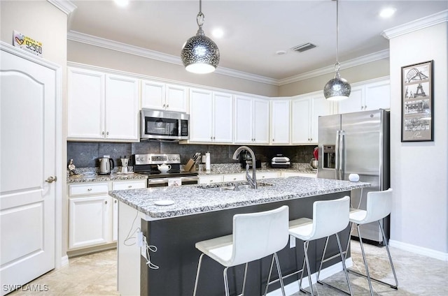 1608 Vizcaya Ln, Naples, FL 34113 - photo 4