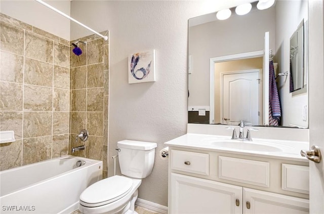 1608 Vizcaya Ln, Naples, FL 34113 - photo 7
