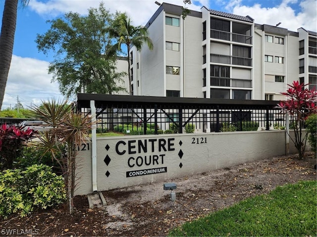 2121 Collier Ave Unit 315, Fort Myers, FL 33901 - photo 15