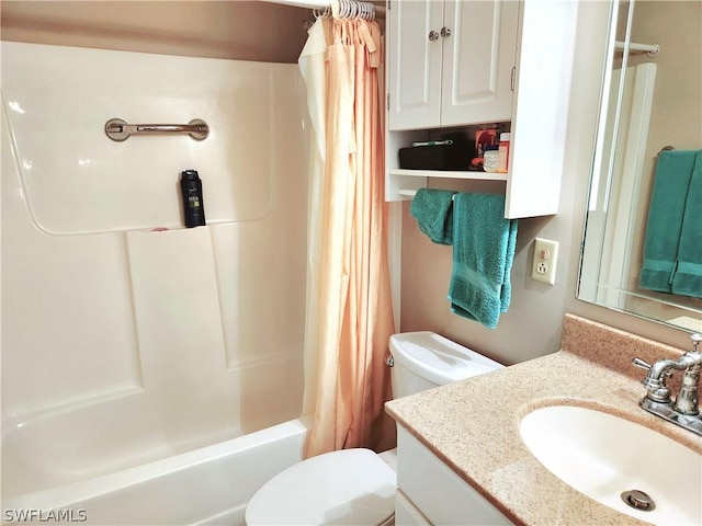 2121 Collier Ave Unit 315, Fort Myers, FL 33901 - photo 9