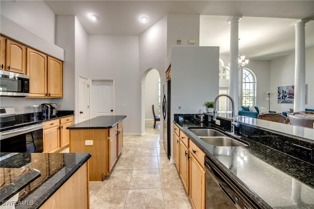 2319 NE 19th St, Cape Coral, FL 33909 - photo 18
