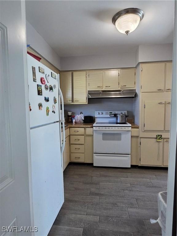 400 Jersey Rd W, Lehigh Acres, FL 33936 - photo 26
