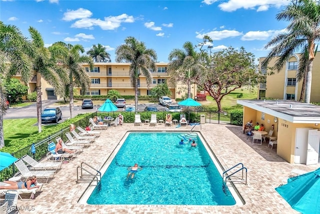 1084 Forest Lakes Dr Unit 201, Naples, FL 34105 - photo 8