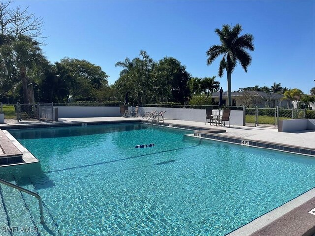 547 Eastwood Dr, Naples, FL 34110 - photo 22