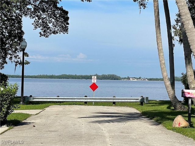 1223 Coconut Dr, Fort Myers, FL 33901 - photo 8