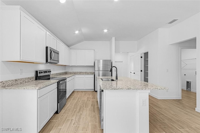828 Woodridge Cir, Fort Myers, FL 33913 - photo 9