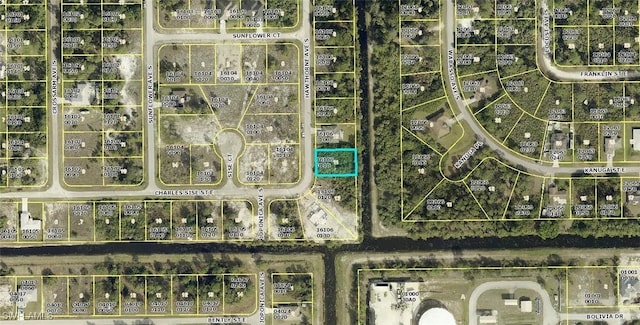 669 Hawthorne Ave S, Lehigh Acres, FL 33974 - photo 3