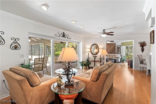 572 Bayside Dr, Fort Myers, FL 33919 - photo 4