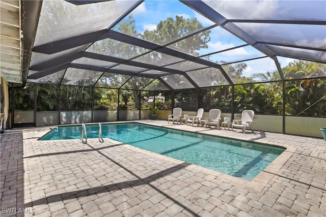 572 Bayside Dr, Fort Myers, FL 33919 - photo 17