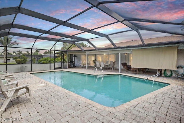 572 Bayside Dr, Fort Myers, FL 33919 - photo 2