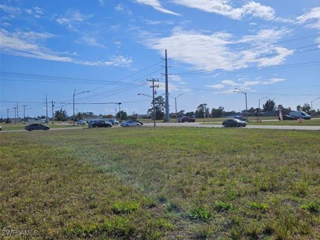 6 NE 16th Ter, Cape Coral, FL 33909 - photo 2