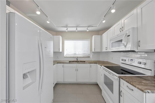 4372 27th Ct SW Unit 301, Naples, FL 34116 - photo 2