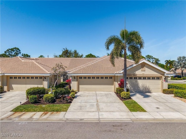 3600 Rue Alec Loop Unit 5, North Fort Myers, FL 33917 - photo 1