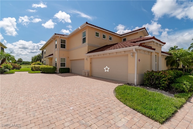 1272 Rialto Way Unit 201, Naples, FL 34114 - photo 5