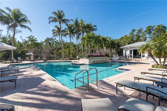 455 Cove Tower Dr Unit 1802, Naples, FL 34110 - photo 5