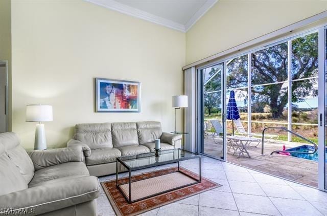 66 Fountain Cir, Naples, FL 34119 - photo 5