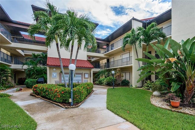 11140 Caravel Cir Unit 306, Fort Myers, FL 33908 - view of building exterior