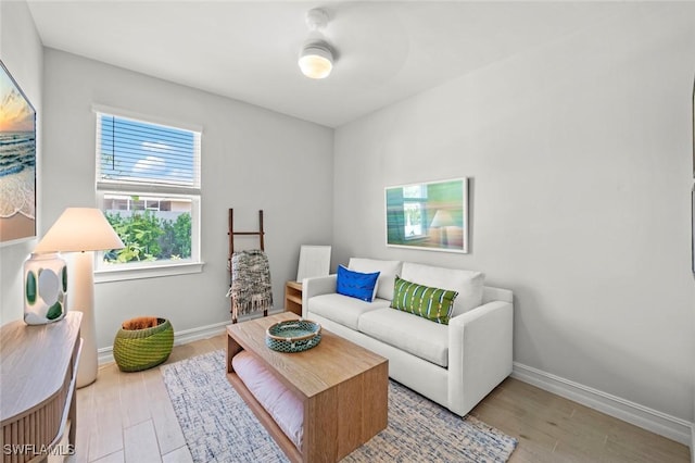 10581 Woodchuck Ln, Bonita Springs, FL 34135 - living area featuring light wood-style floors