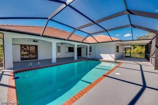 711 SE 33rd Ter, Cape Coral, FL 33904 - photo 2