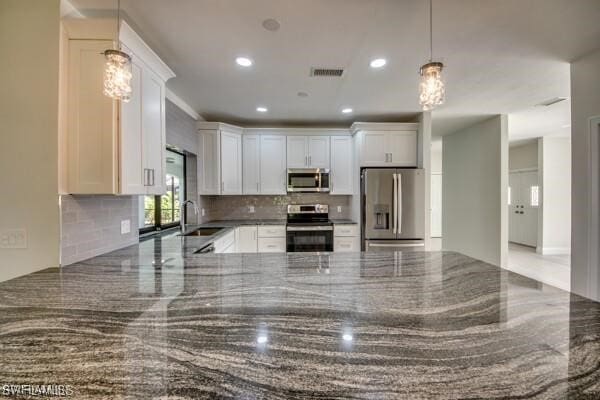 711 SE 33rd Ter, Cape Coral, FL 33904 - photo 5