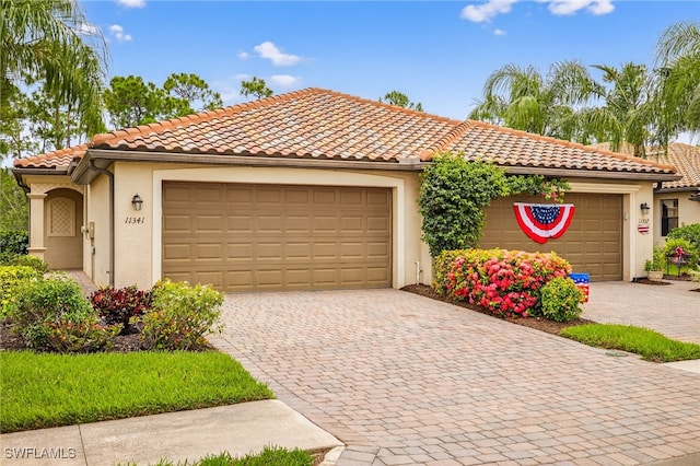 11341 Red Bluff Ln, Fort Myers, FL 33912 - photo 1