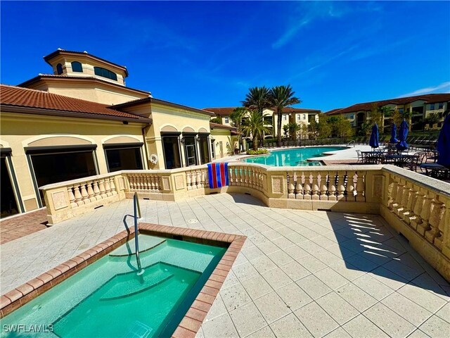13010 Positano Cir Unit 108, Naples, FL 34105 - photo 33