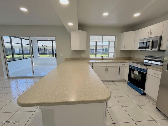 1206 Medinah Dr, Fort Myers, FL 33919 - photo 5