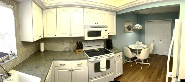 632 SE 12th Ct Unit 11, Cape Coral, FL 33990 - photo 13