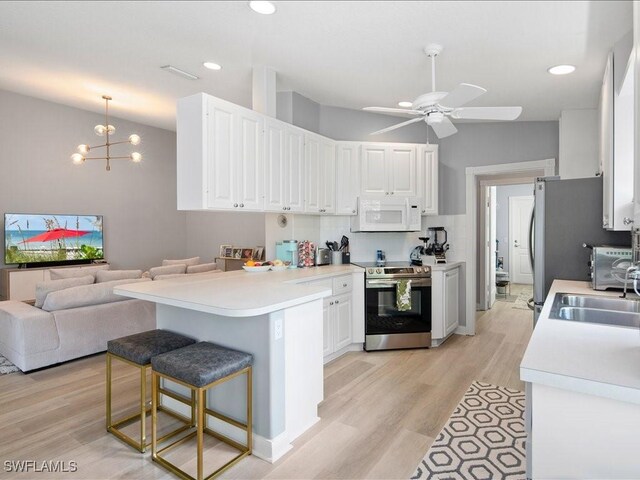 3238 Barbados Ln, Naples, FL 34119 - photo 4