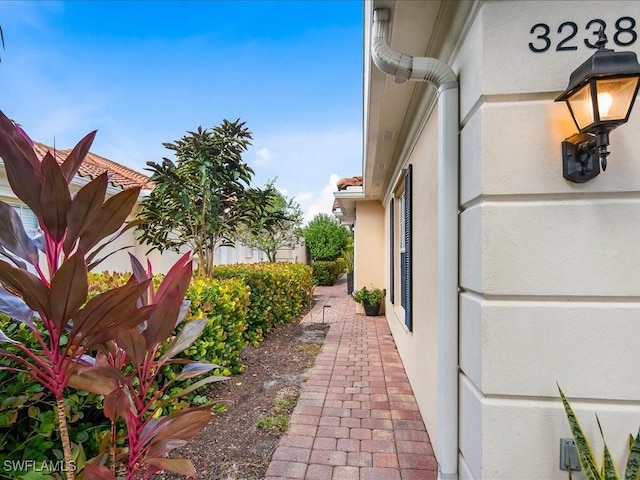 3238 Barbados Ln, Naples, FL 34119 - photo 8