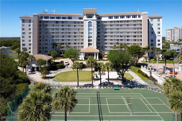 13105 Vanderbilt Dr Unit 405, Naples, FL 34110 - photo 36
