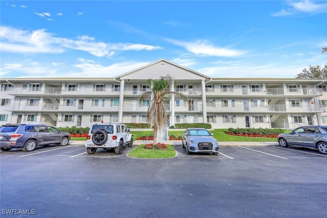 10684 Gulf Shore Dr Unit B-302, Naples, FL 34108 - photo 22