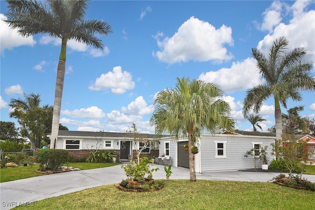 461 Stipe St, North Fort Myers, FL 33903 - photo 2