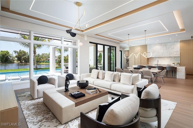 584 Banyan Blvd, Naples, FL 34102 - photo 4