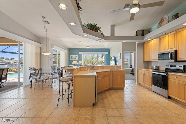 2512 SW 51st St, Cape Coral, FL 33914 - photo 12