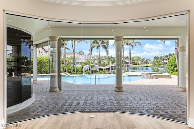 384 Mooring Line Dr, Naples, FL 34102 - photo 6