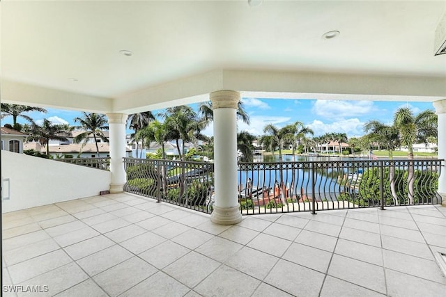 384 Mooring Line Dr, Naples, FL 34102 - photo 34