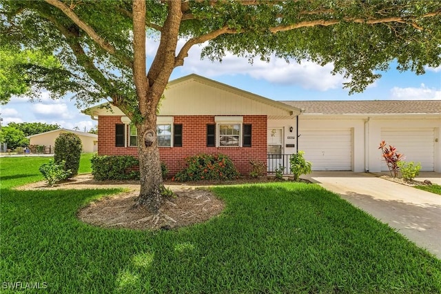 6907 Birdie Way, Fort Myers, FL 33919 - photo 1