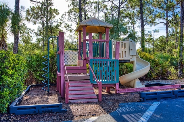 17451 Old Harmony Dr Unit 102, Fort Myers, FL 33908 - photo 41