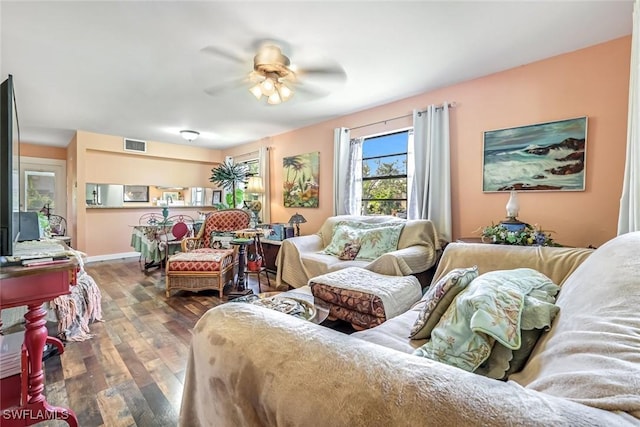 13532 Siesta Pines Ct Unit 5, Fort Myers, FL 33908 - photo 8