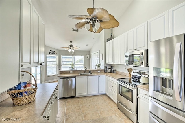 404 NE 9th St, Cape Coral, FL 33909 - photo 15