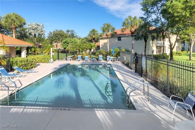 395 Robin Hood Cir Unit 201, Naples, FL 34104 - photo 34