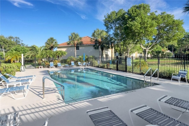 395 Robin Hood Cir Unit 201, Naples, FL 34104 - photo 35